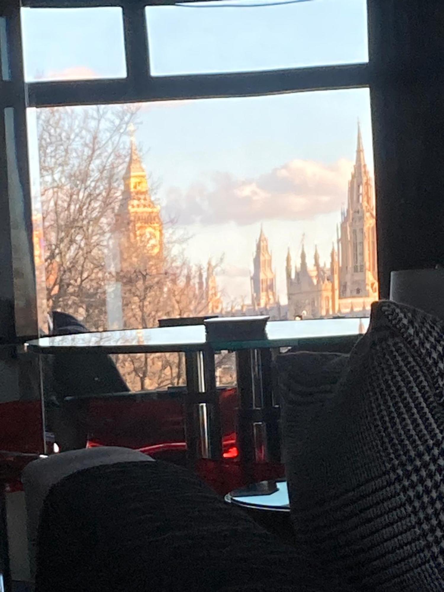 Luxury Designer Apartment River View Of Parliament Westminster Big Ben. London Exterior photo